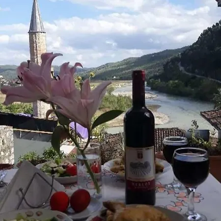 Alvaro Kadiu 4* Berat